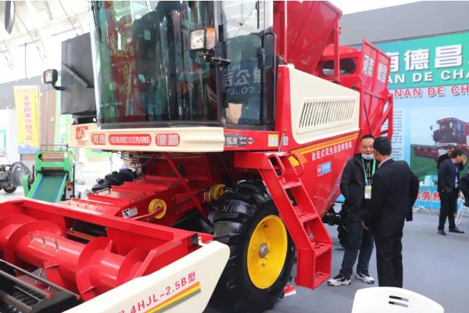 安徽省關(guān)于2025年度第四批農(nóng)機購置與應(yīng)用補貼產(chǎn)品信息的公告